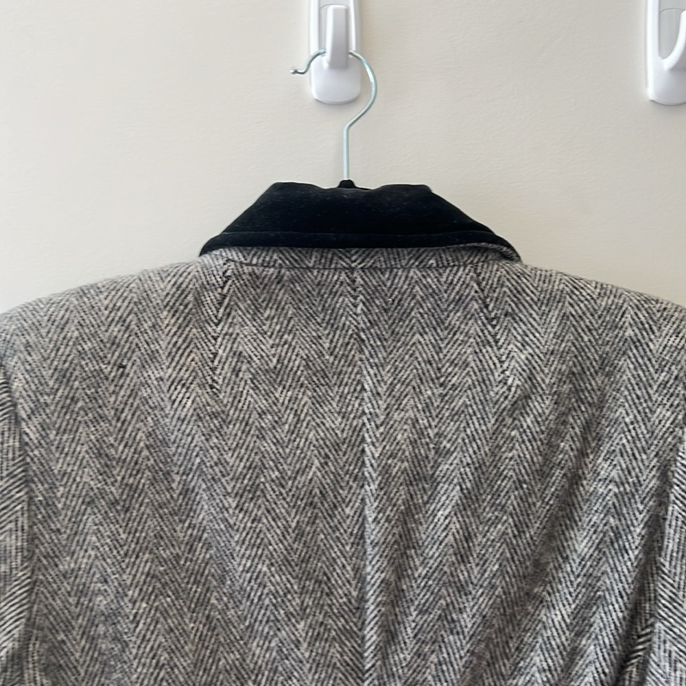 Vintage Herringbone Coat - Picture 5 of 6